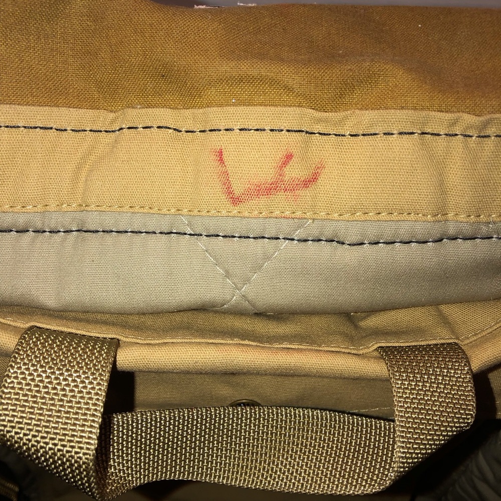 Filson Tan Tin Cloth Rugged Field Backpack Purse Bag - Picture 14 of 14